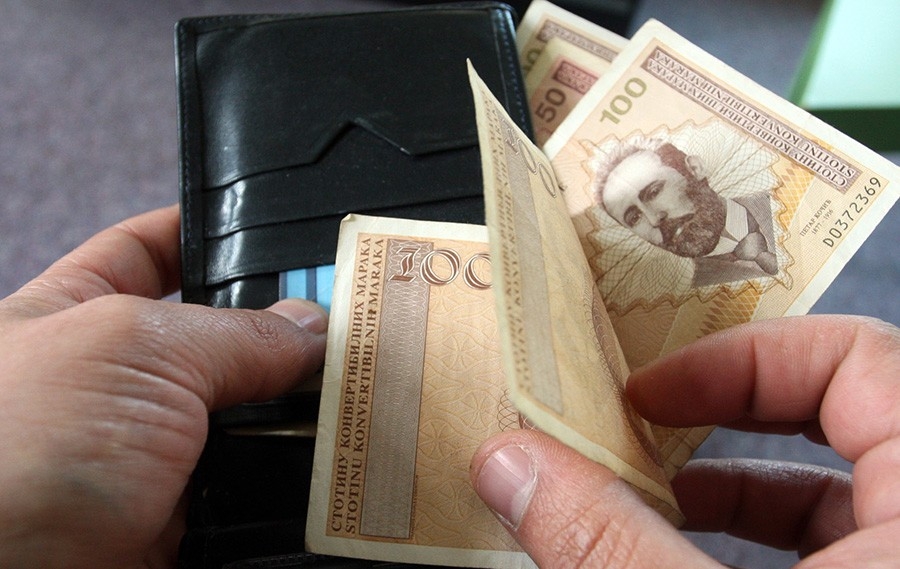 Sindikat najavio PREGOVORE O NAJNIŽOJ PLATI: Mora se ići korak po korak, a ovaj iznos je cilj