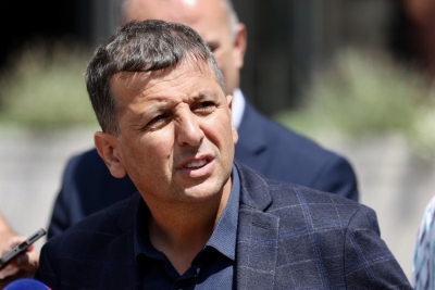 VUKANOVIĆ U NEVJERICI: 'Izgubili smo 300 miliona samo u nekoliko arbitraža, zadužili se za tri milijarde, a pogledajte šta danas radi vlada...'