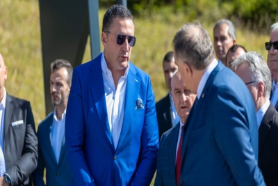 PUKLA 'LJUBAV' S DODIKOM: Nedeljko Elek već 10 dana prkosi smjeni i ne da direktorsku fotelju