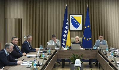 POVEĆANJE PLATA ZA ZAPOSLENE NA NIVOU BiH Savjet ministara usvojio odluku o visini osnovice i regresu za 2027. godinu