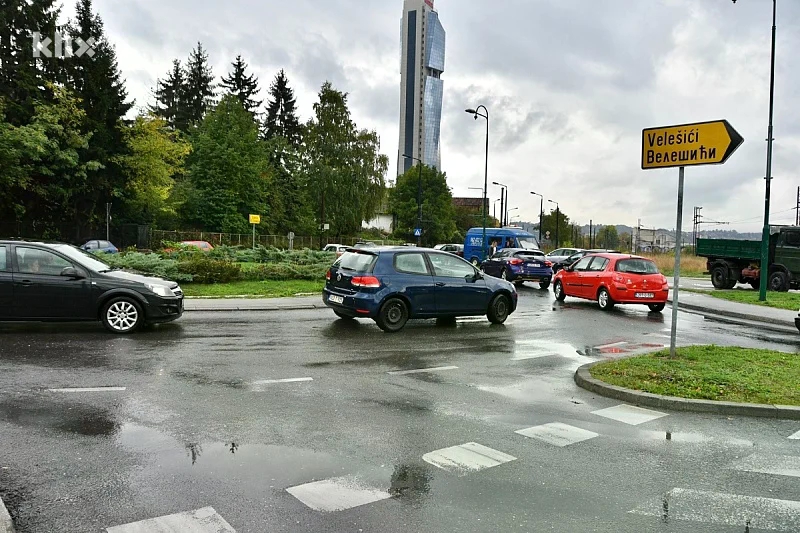 Kružni tokovi su sve manje sigurni: Evo gdje vozači najčešće griješe
