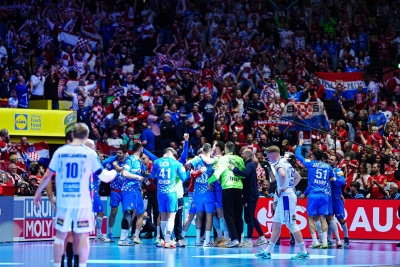 Hrvatska dobila kaznu zbog zastave