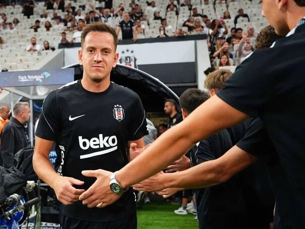 Hadžiahmetović odabrao gdje nastavlja karijeru