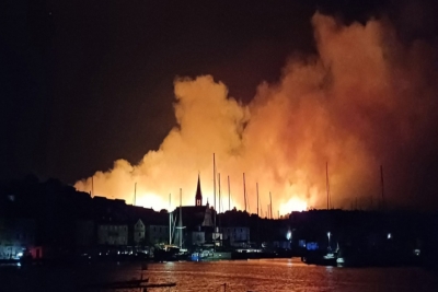ZASTRAŠUJUĆI PRIZORI IZ HRVATSKE: Otkrivamo detalje noćne drame na Braču, vatra gutala sve pred sobom