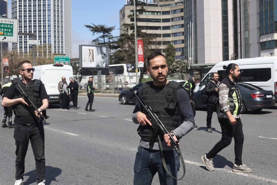 PADALI SU JEDAN PO JEDAN: Pogledajte kako su turske snage likvidirale teroriste, čestitao im i Erdogan... (VIDEO)