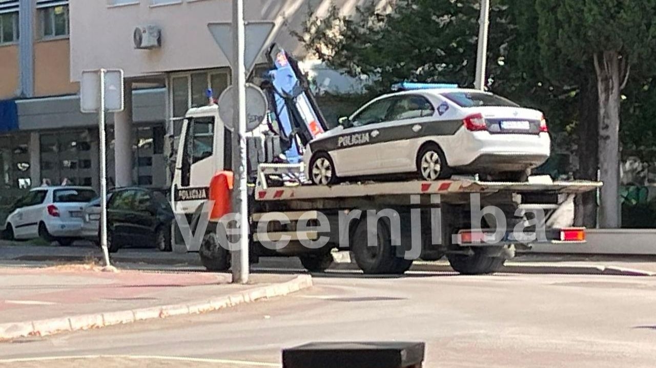 Mostarci gledali u nevjerici: Pauk odvezao policijsko vozilo