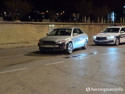 Motociklist lakše ozlijeđen u prometnoj nesreći u Mostaru