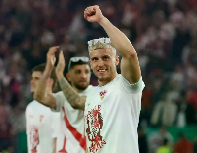 Pogledajte kako su Demirović i saigrači proslavili plasman u finale Kupa Njemačke (VIDEO)