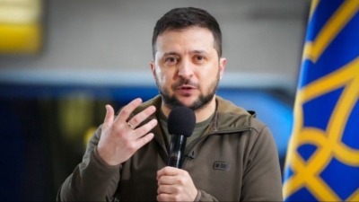 Zelenski čestitao Dan nezavisnosti: Ukrajina neće pasti