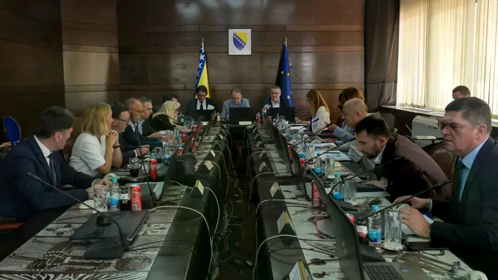 Vlada FBiH utvrdila maksimalnu visinu marži za naftne derivate
