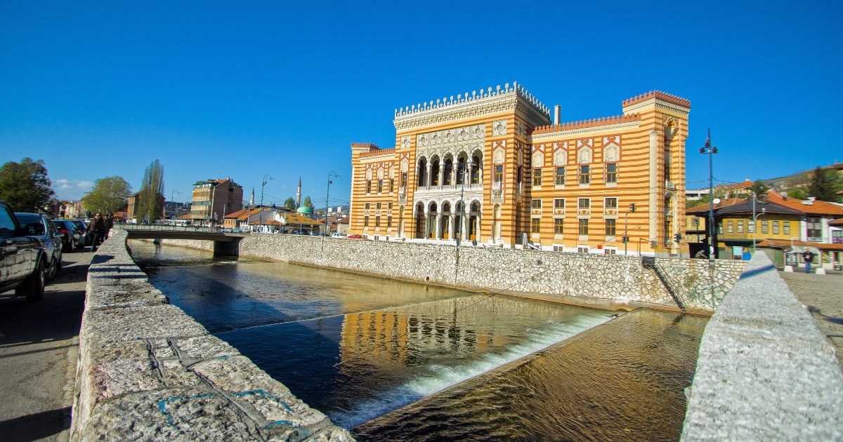 Izložbom radova Safeta Zeca počinje obilježavanje 130 godina postojanja Vijećnice