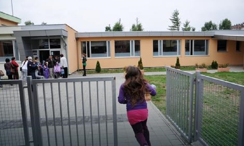 Ići ili ne ići!? Roditelji banjalučke škole “oborili” skupu ekskurziju – škola je ponavlja po istoj cijeni FOTO