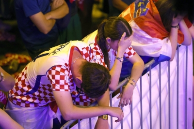 Hrvatima je bolje da uz jutarnju kafu ne uzimaju mobitel i ne čitaju novine!
