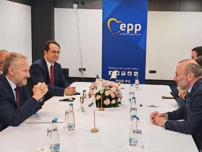 Izetbegović s Weberom: BiH mora ubrzati reformske procese i evropski put