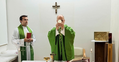 Vatikan objavio prve fotografije pape Lava nakon operacije (FOTO)
