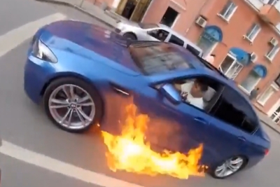 ALARMANTNO UPOZORENJE: BMW hitno povlači desetine hiljada automobila zbog opasnosti od požara