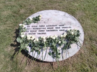 Sisak: Služen parastos djeci stradaloj u ustaškom logoru
