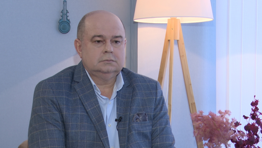 STRUČNJAK ZA USTAVNO PRAVO MILAN BLAGOJEVIĆ TVRDI: 'Zakon o Južnoj gasnoj interkonekciji je suprotan Sporazumu o stabilizaciji i pridruživanju'