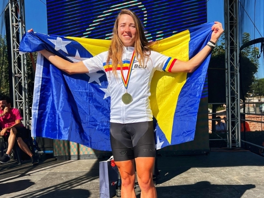 NAJBOLJA BOSANSKOHERCEGOVAČKA BICIKLISTKINJA: Lejla Njemčević napredovala na Svjetskoj UCI ranking listi i zauzela 6. mjesto