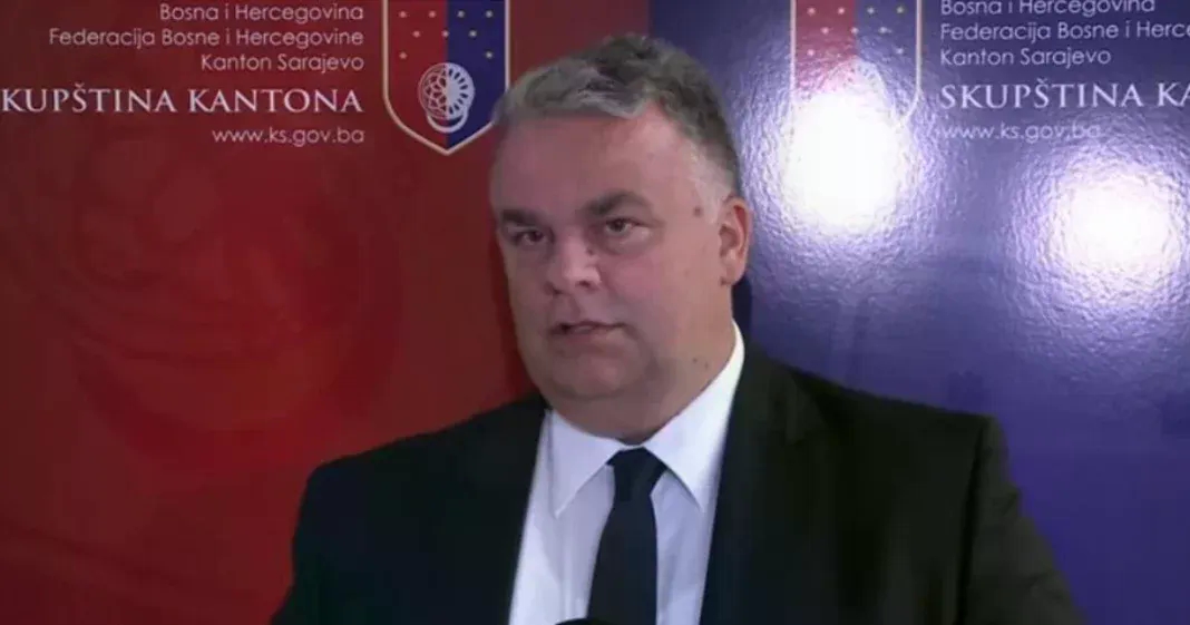 Oštetio Dom zdravlja KS za više od 20.000 KM: Potvrđena optužnica protiv bivšeg direktora Milana Miokovića