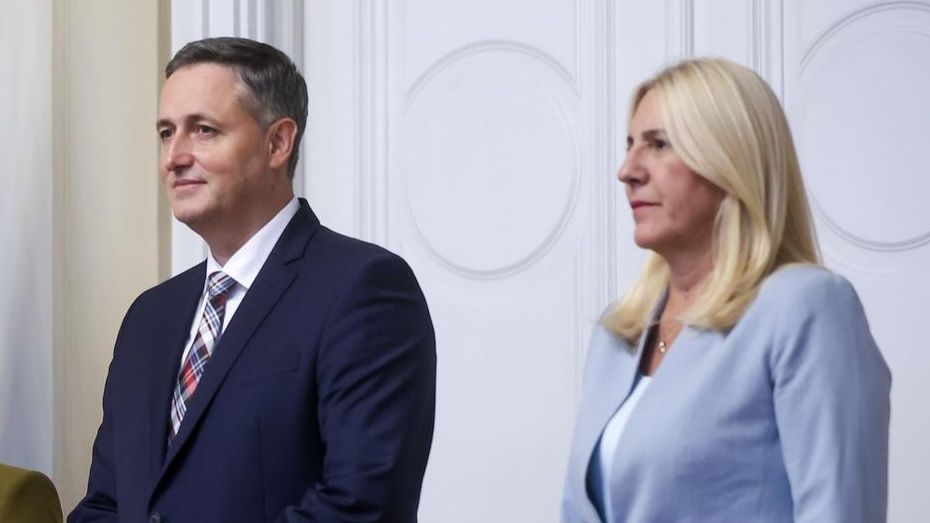 Prvi put na prijemu kod predsjednika SAD i osoba koja nije predsjedavajuća Predsjedništva: S Bećirovićem i Cvijanović