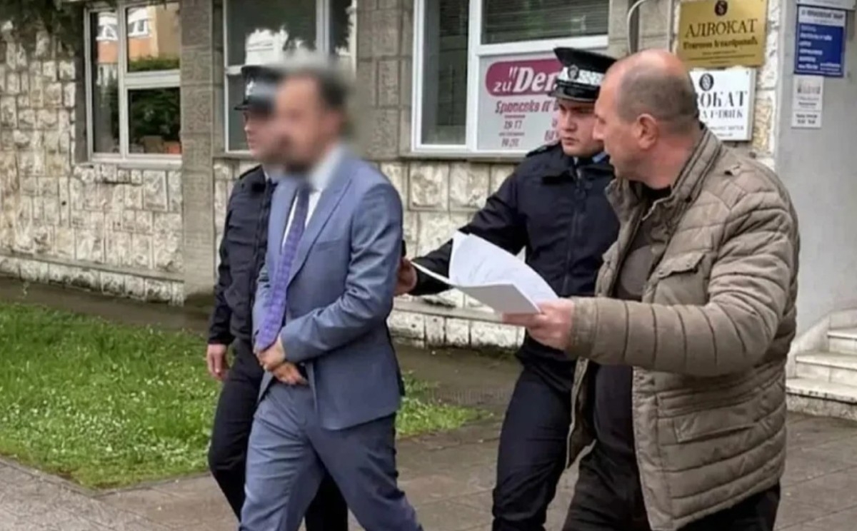 Odale ga označene novčanice: U Doboju hapšen advokat, od klijenta tražio 60.000 KM za pogodnosti