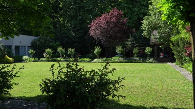 Pretežno sunčano i toplije, uz razvoj oblačnosti bez kiše