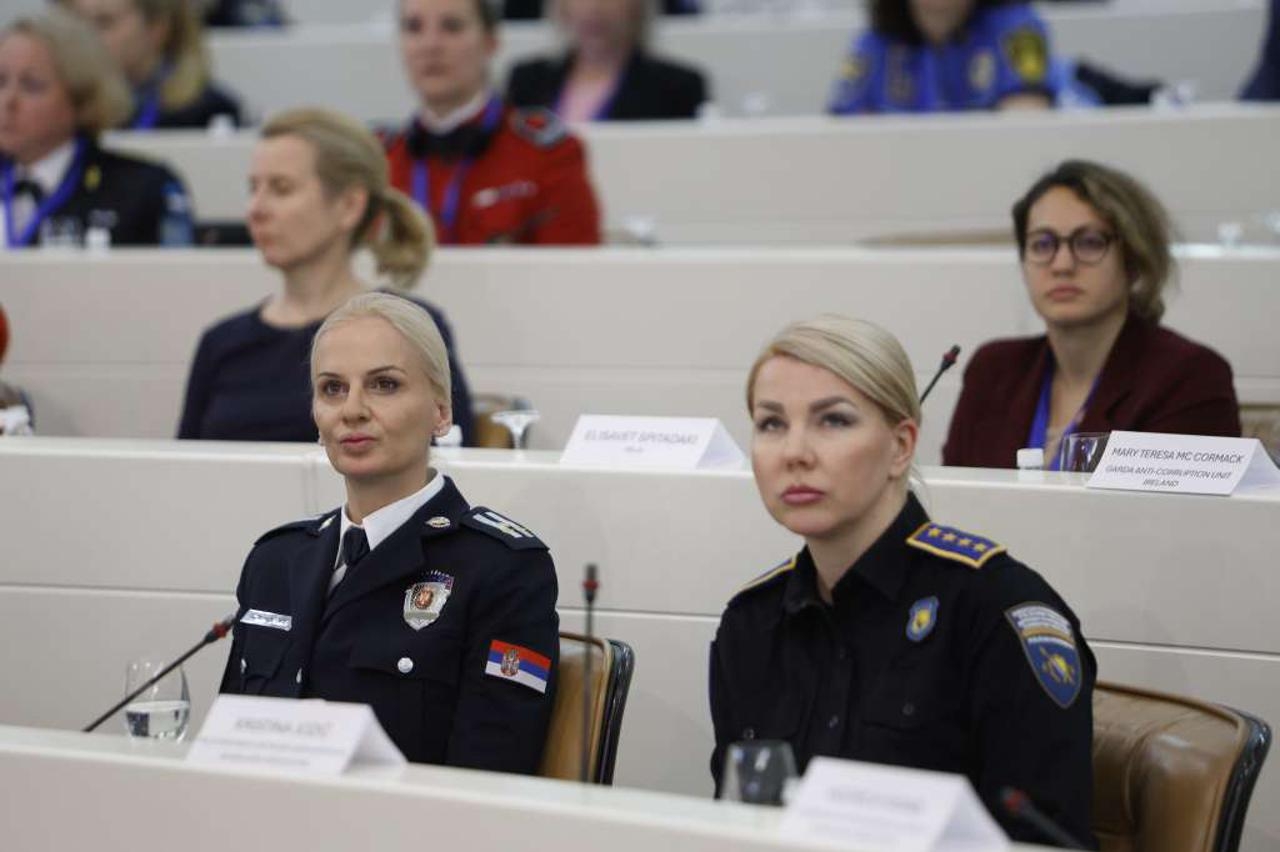 Svega četiri posto žena na vrhu: Policija u BiH bez ijedne ravnateljice ili povjerenice