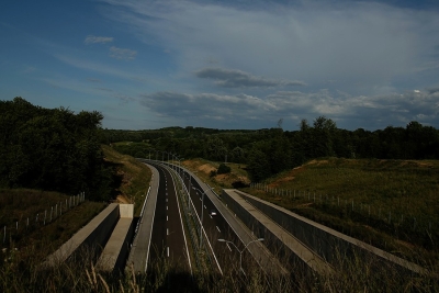 Detalji TEŠKE NESREĆE na auto-putu Banjaluka - Doboj: Saobraćajni kolaps, policija na mjestu udesa