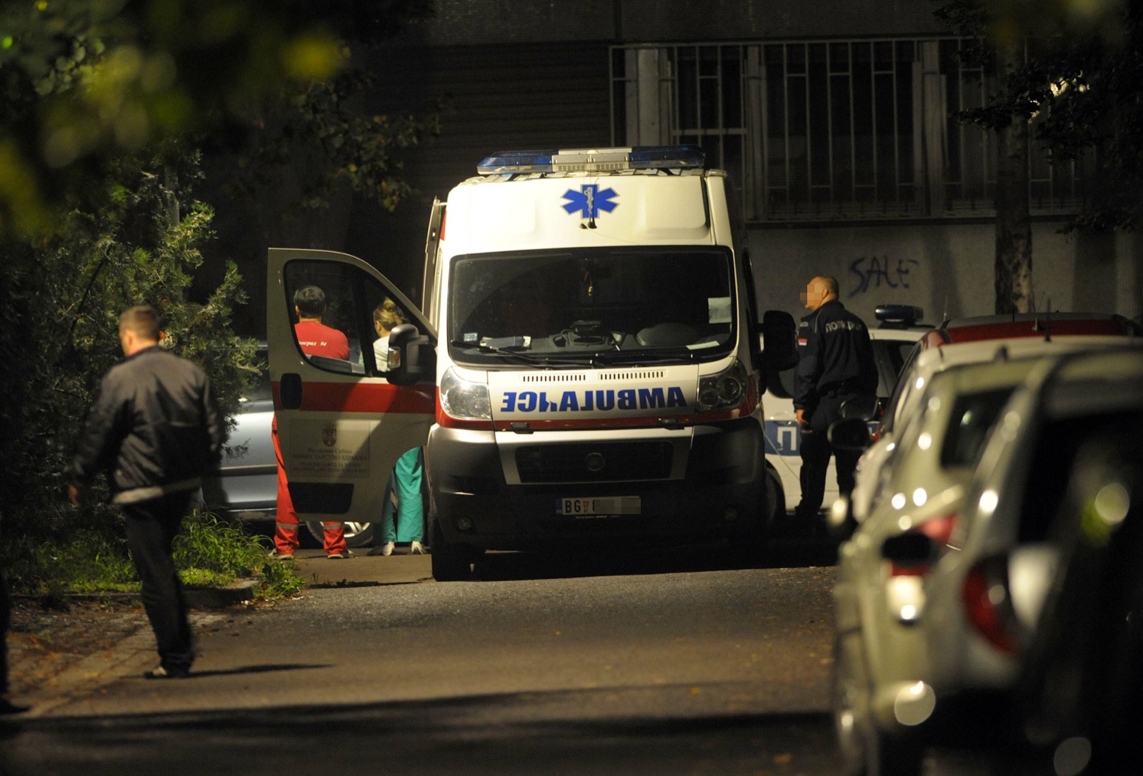 TINEJDŽER (16) UPUCAN U VRAT Igrao se vatrenim oružjem, pa slučajno opalio