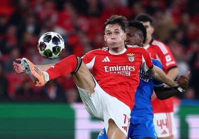 Veliki preokret u posljednji čas? Još jedan veliki klub iz Engleske krenuo po Dedića, blizu je...