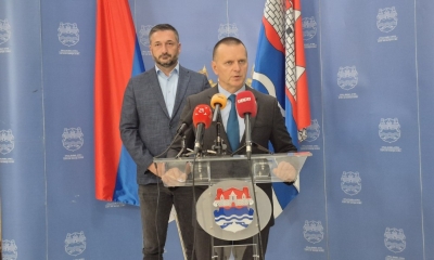 Većina u Skupštini traži poništavanje tendera! Stanivuković: Nećemo više raspravljati o javnoj rasvjeti FOTO