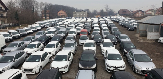 Poznat datum od kojeg će polovan automobil biti puno skuplje uvesti u BiH