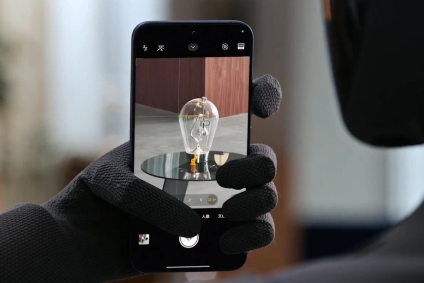 Xiaomi pokazao robota koji fotografiše sa Xiaomi 17T telefonom