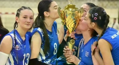 Одбојкашице Леотара шампионке српске, Премијер лига стиже на југ