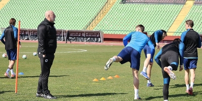 Barbarez jednog igrača morao poslati na tribine, evo koja 23 nogometaša konkurišu za utakmicu s Velsom