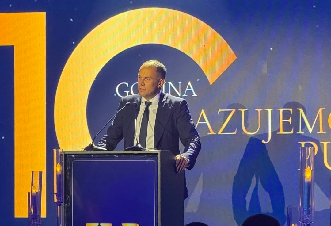 Za 20 godina rada – poklon Trebinju od 120.000 KM: Dineco oprema Hitnu pomoć