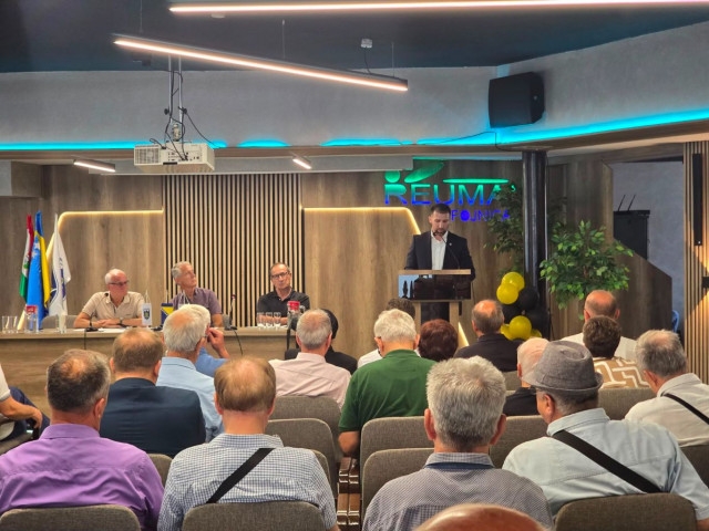 Ministar Delić s umirovljenicima: 'Više od milijardu maraka izdvojeno za povećanja mirovina i jednokratne pomoći'