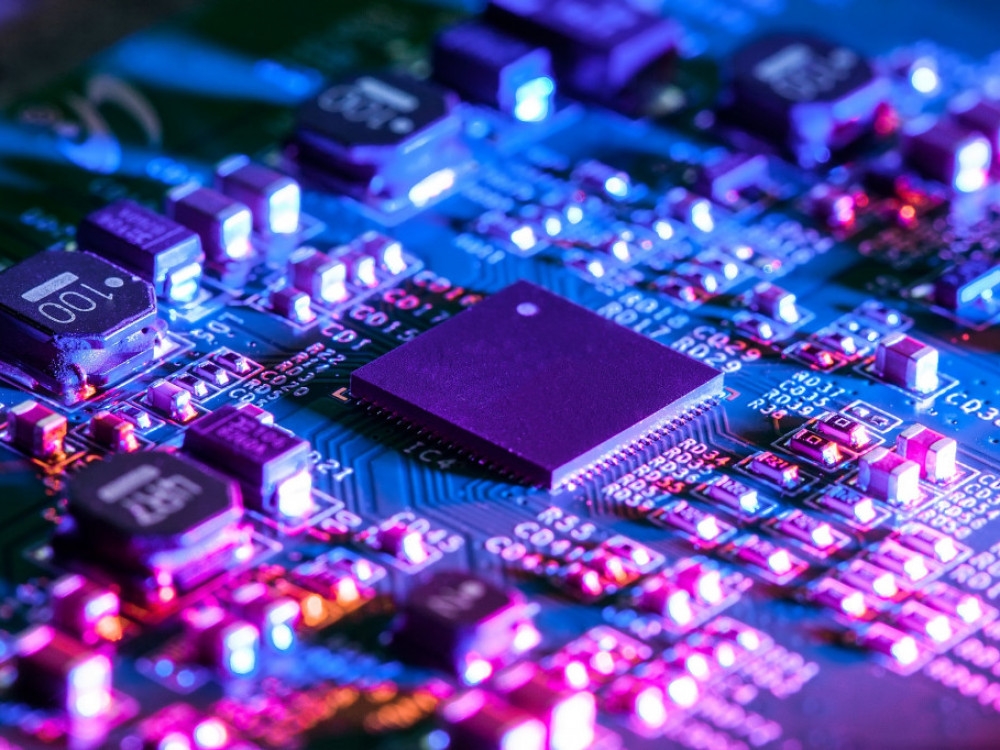 Potražnja za AI čipovima lansirala SK Hynix i Micron u bilionski klub