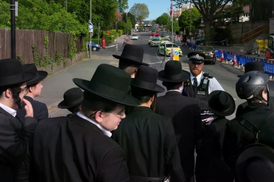 Užas u Londonu: Muškarac nožem napadao Jevreje na ulicama blizu sinagoge