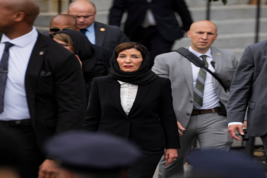 HIDŽAB RAZLOG KONFLIKTA TRUMPA I GUVERNERKE NEW YORKA: Pljušte uvrede na obje strane