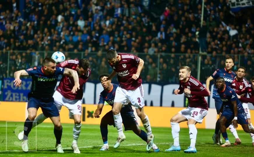 FK Željezničar zbog svojih Manijaka penzionisao broj 12, navijači biraju novi naziv južne tribine