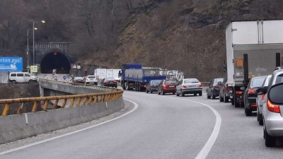 Stanje na cestama: Zatvoren most Hercegovina, uskoro obavezna zimska oprema