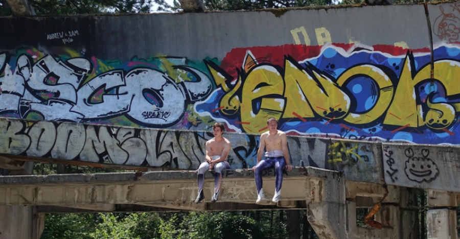 POKLON GRAĐANIMA: Besplatan ulaz na projekcije filmova 'Poljubite budućnost' i 'Staza' za Dan grada Sarajeva