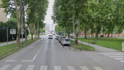 Muškarac imao 2.10 promila alkohola u krvi: Udario dva automobila, evo kakvu je kaznu dobio