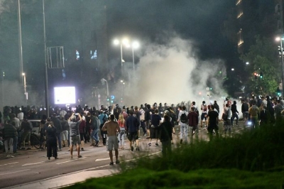 Talas protesta zbog skupoće: Sukobi sa policijom u više evropskih gradova