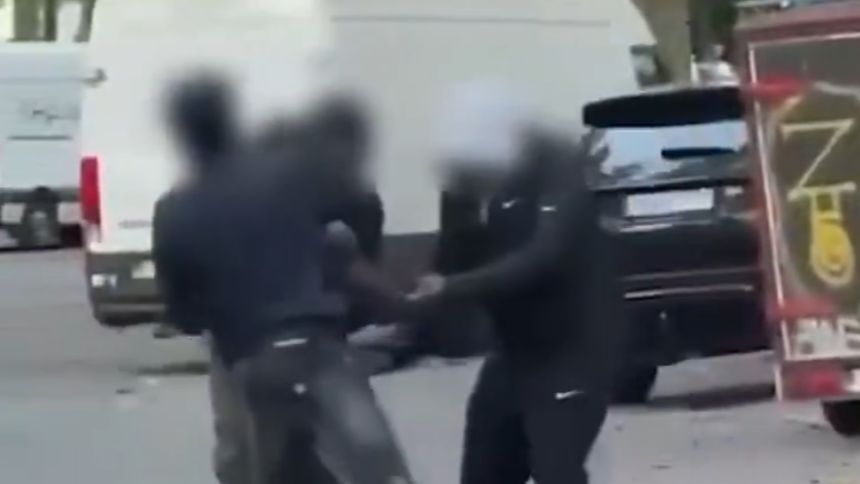 Video / Petorica maskiranih napadača opljačkala fudbalera i ukrala skupocjeni Rolex