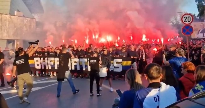 Korteo Fanaticosa krenuo prema Bilinom polju, sprema se spektakl za Džeku
