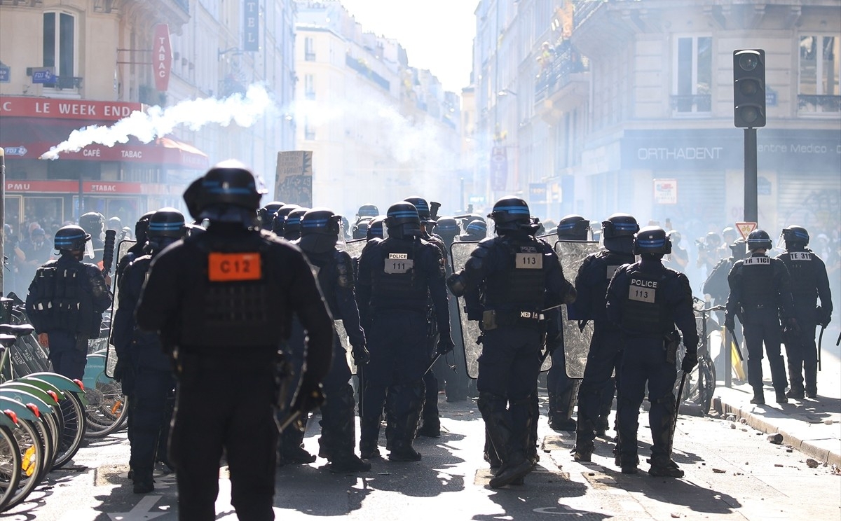 Više od milion ljudi na ulicama Francuske: Protesti zbog budžeta prerasli u sukobe s policijom