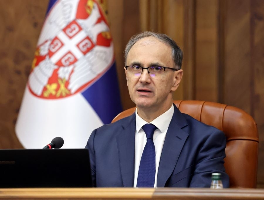 OGLASILA SE VLADA SRBIJE U TEHNIČKOM MANDATU: Vlast se ne može preuzeti mimo procedure